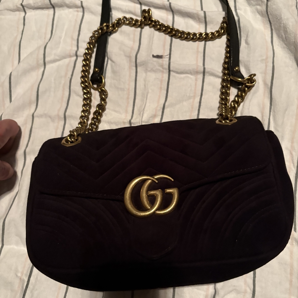 Gucci Black Velvet Shoulder Bag with Gold Chain